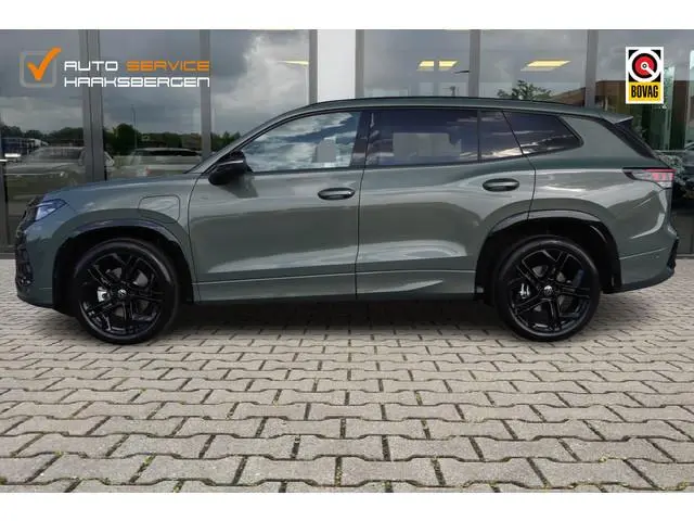 Volkswagen Tayron 1.5 eHybrid R-Line | ACC | 360 Camera | Sfeerverlichting | Fabrieksgarantie