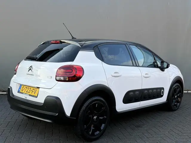 Citroën C3 1.2 PureTech S&S Shine CAMERA | CLIMA | CARPLAY + ANDROID | FULL LED | NAVI | DAB | BLUET...