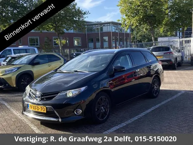 Toyota Auris Touring Sports 1.8 Hybrid Lease Leer | Stoelverwarming | Parkeersensoren | Navigatie |...