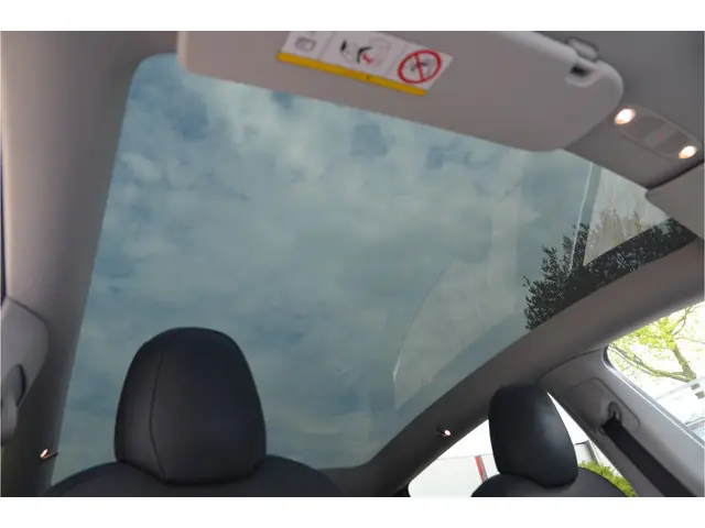 Tesla Model Y Long Range AWD 75 kWh AutoPilot3.0