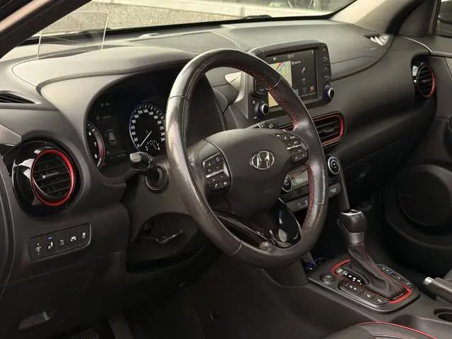 Hyundai Kona 1.6 T-GDI Premium | Krell Audio | Schuifkantel / Dak | Head-Up | Apple Carplay | Achter...
