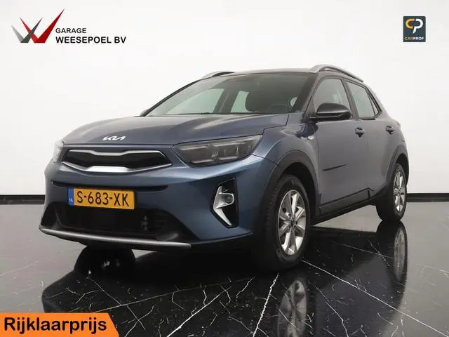 Kia Stonic 1.0 T-GDi MHEV 100PK DynamicLine - Navigatie via Apple Carplay/Android Auto - Airco - Cru...
