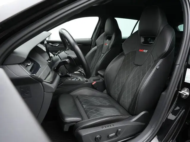 Skoda Octavia Combi 1.4 TSI 245 pk RS iV PHEV Business | Trekhaak | Geheugen-/massagestoel | Head-Up...