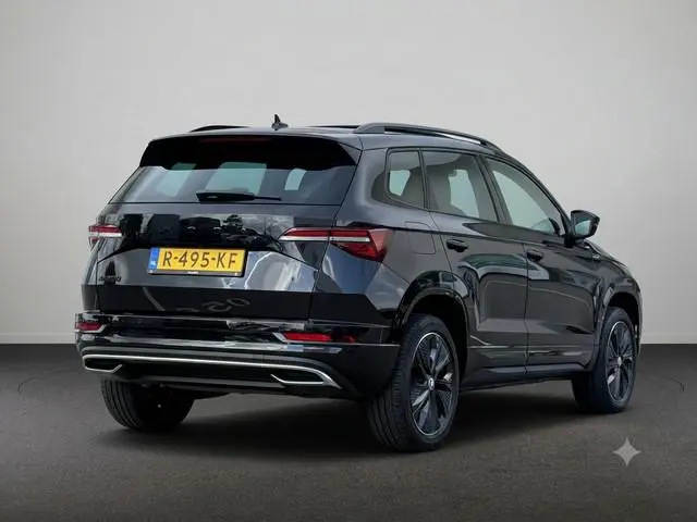 Skoda Karoq 1.5 TSI ACT Sportline Business 150PK DSG | Panorama dak | Clima | PDC | Virtual Cockpit...
