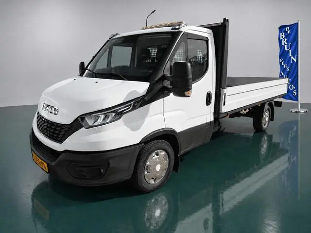 Iveco Daily 35S14 Pick-Up / Open Laadbak 4.39 lang Airco Cruisecontrol Trekhaak 3500 Kg