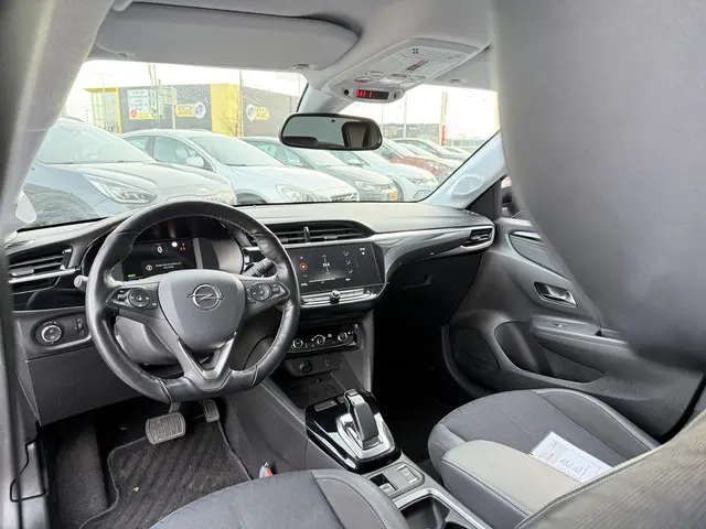 Opel Corsa-e BWJ 2020 Elegance 136 PK  50 kWh FULL LED | HALF LEDER | STUUR + STOELVERW. | CAMERA |...