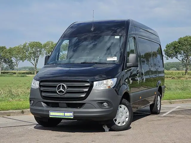 MERCEDES-BENZ SPRINTER 317 l2h2 mbux navi ac