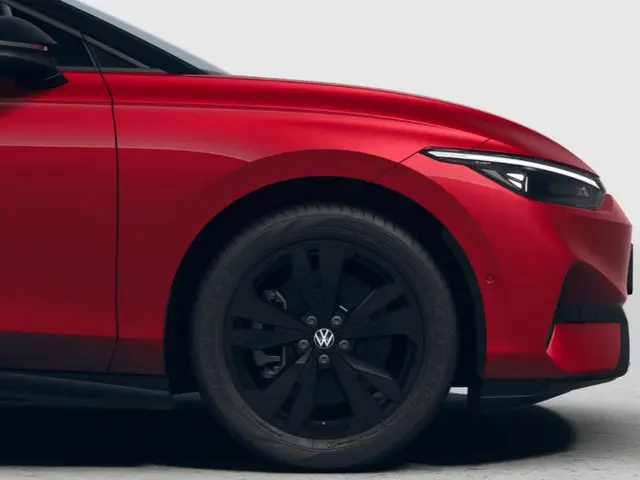Volkswagen ID.7 Pro Limited Edition 77 kWh accu 286 PK · Draadloze telefoonlader · Rondomzichtcamera...