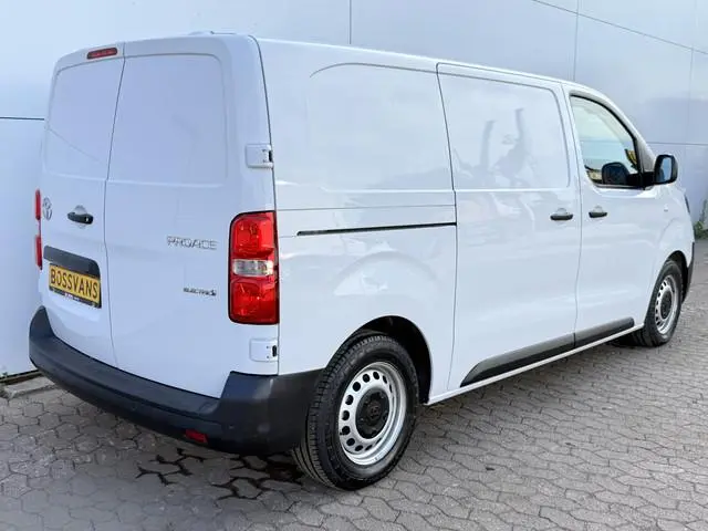 Toyota pro-ace