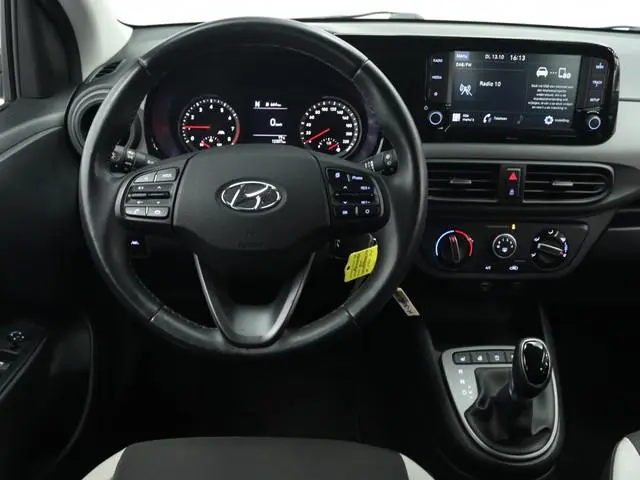 Hyundai i10 1.0 Comfort Automaat | Carplay navi | Stoel + stuurwielverwarming