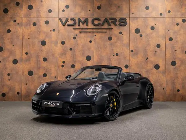 Porsche 911 Cabrio 3.0 Carrera 4S | PCCB | SportDesign | Lift | Achterasbest. | Sportuitlaat | Keyle...