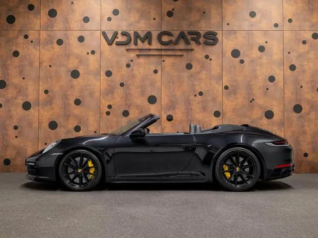Porsche 911 Cabrio 3.0 Carrera 4S | PCCB | SportDesign | Lift | Achterasbest. | Sportuitlaat | Keyle...