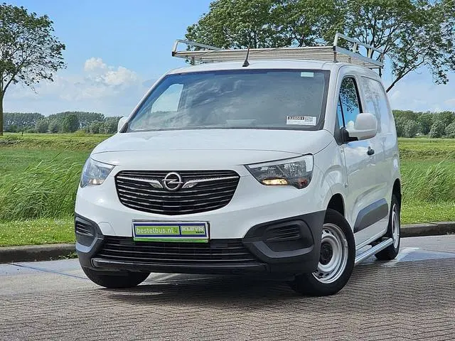 OPEL COMBO 1.5 l1 navi nap 102pk ac