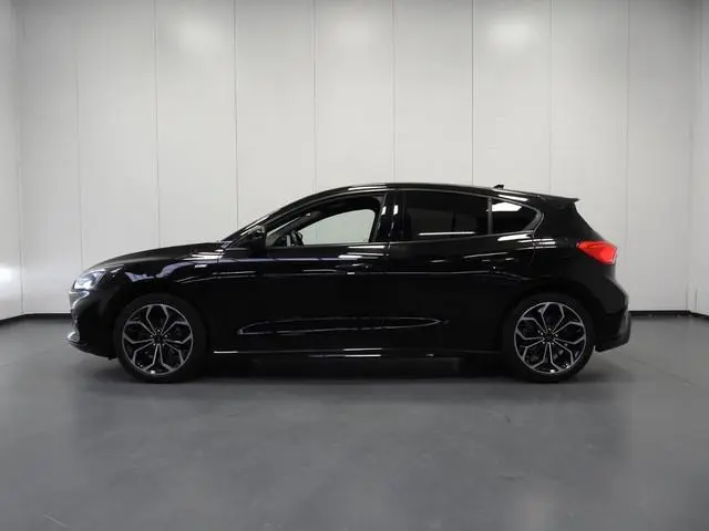 Ford Focus 1.0 EcoBoost Hybrid ST Line X Business NAVI/ADAPT.CRUISE/B&O/AGR/TREKH./18"LMV!