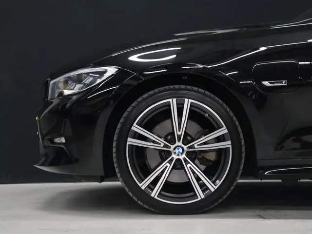 BMW 3-serie Touring 320e Business Edition Plus M Sport [HEAD-UP, APPLE CARPLAY, ANDROID, STOELVERWAR...