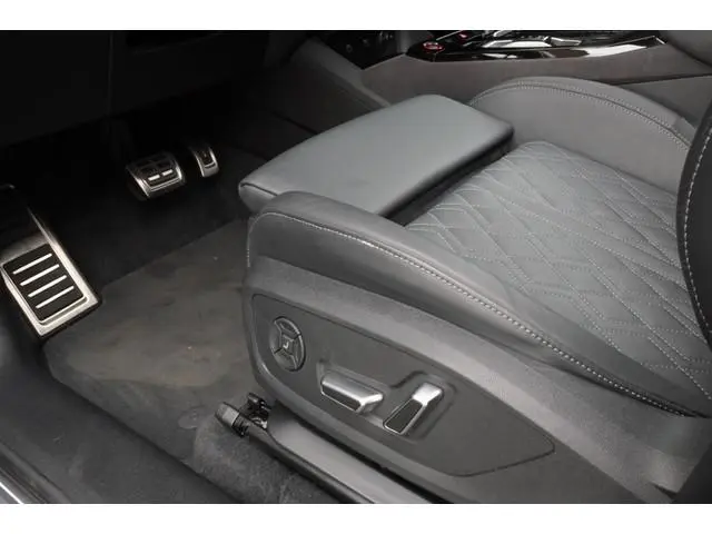 Audi SQ6 e-tron