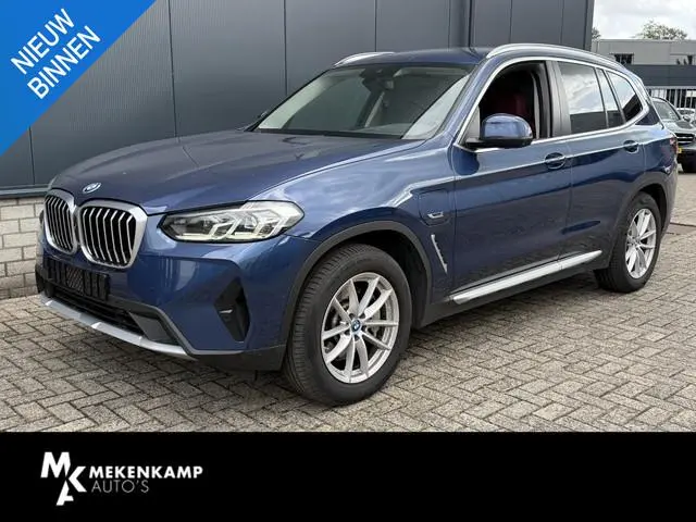 BMW X3 xDrive30e High Executive 18"/Leder + memory/Dodehoek/HiFi/Keyless/360 camera/Stoelverwarming/...