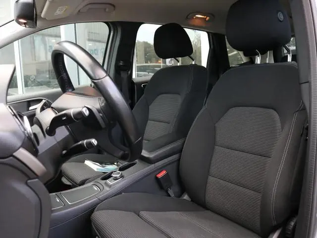Mercedes-Benz B-klasse 180 Ambition
