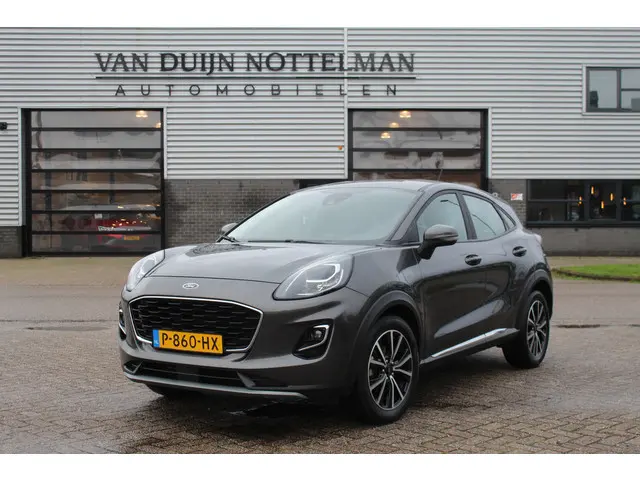 Ford Puma 1.0 EcoBoost Titanium / Carplay / LED / Navigatie