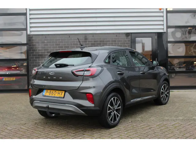 Ford Puma 1.0 EcoBoost Titanium / Carplay / LED / Navigatie