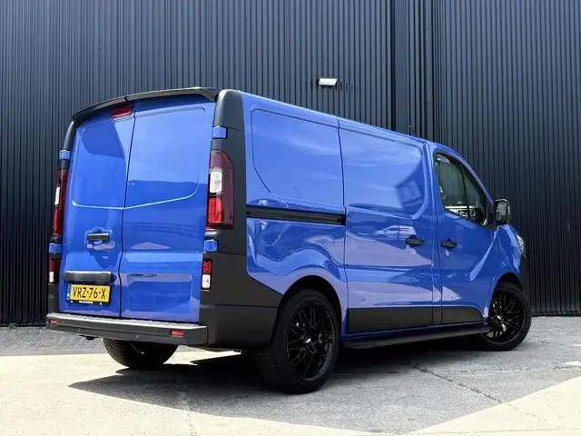 Renault Trafic 2.0 dCi 150PK MARGE | CARPLAY | 2x SCHUIFD. | LAADRUIMTE BEKLEED | LMV | LED | STEPS