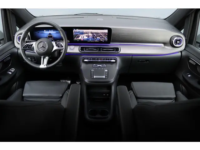 Mercedes-Benz V-klasse 250d L2 Avantgarde | Distronic | AMG | Trekhaak | Standverwarming | Surround...