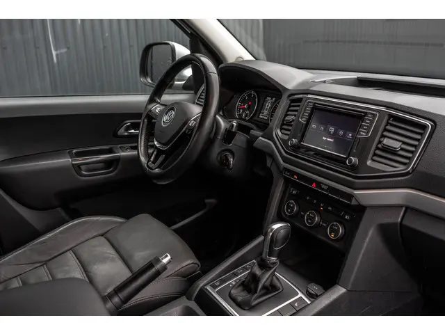 Volkswagen Amarok 3.0 TDI V6 L2H1 XL | 4Motion | DC 5P | Highline | 225 PK | LED | Camera | Cruise |...