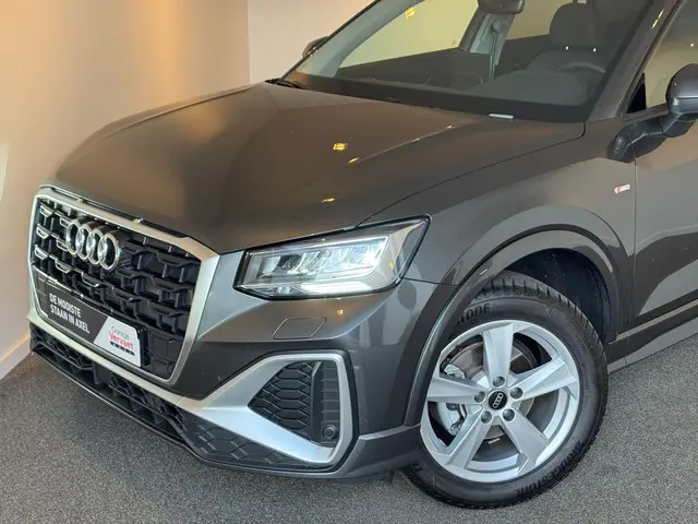 Audi Q2 35 TFSI S Edition