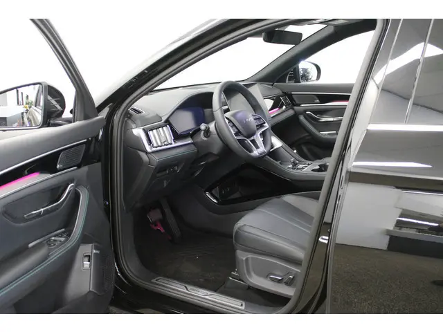 BYD SEAL U