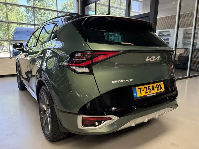 Kia Sportage 1.6 T-GDi Plug-in Hybrid AWD DynamicPlusLine Camera, Navi, Pano