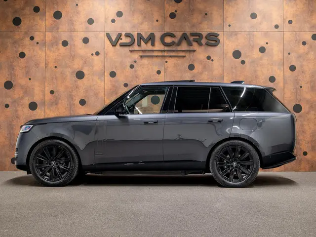 Land Rover Range Rover 3.0 P550e Autobiography PHEV | Koelbox | Massage | 360° | HUD | Trekhaak | Sm...