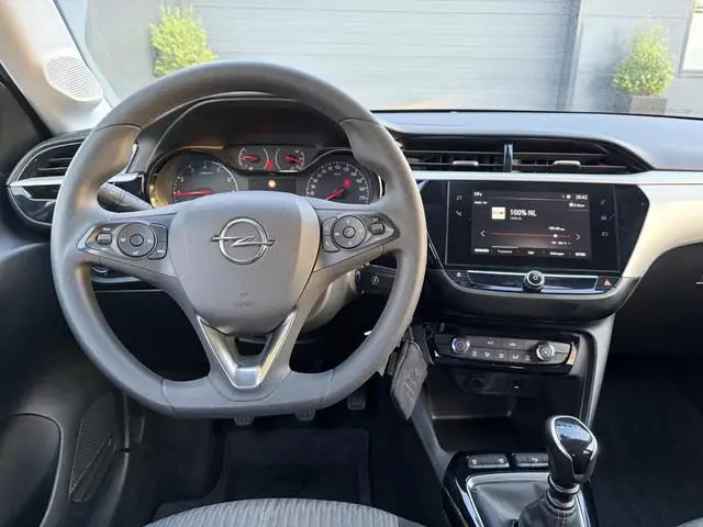 Opel Corsa 1.2 Edition 2e Eigenaar l Afn.Trekhaak l Carplay l Navi l Airco l Cruise l Rijstrooksenso...