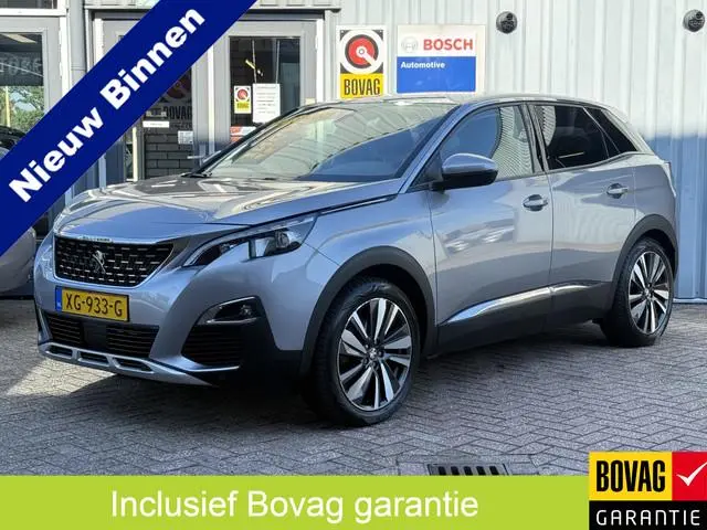 Peugeot 3008 1.2 PureTech Allure | AUTOMAAT | TREKHAAK | NAVI | CRUISE | PDC |