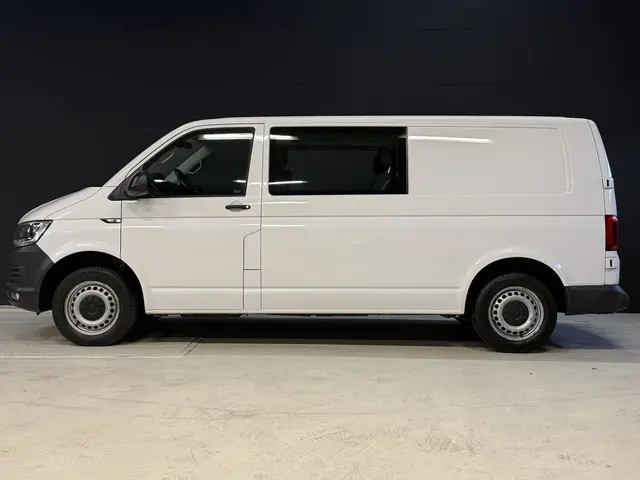 Volkswagen Transporter 2.0 TDI L2H1 DC Comfortline Plus | BPM VRIJ | Trekhaak | Voorruitverwarming |...
