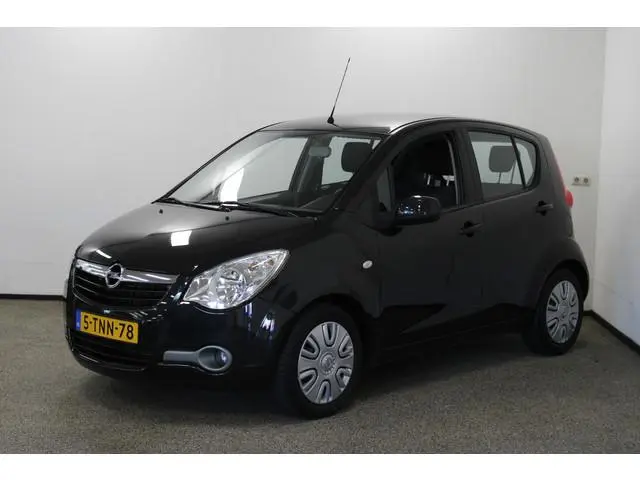 Opel Agila