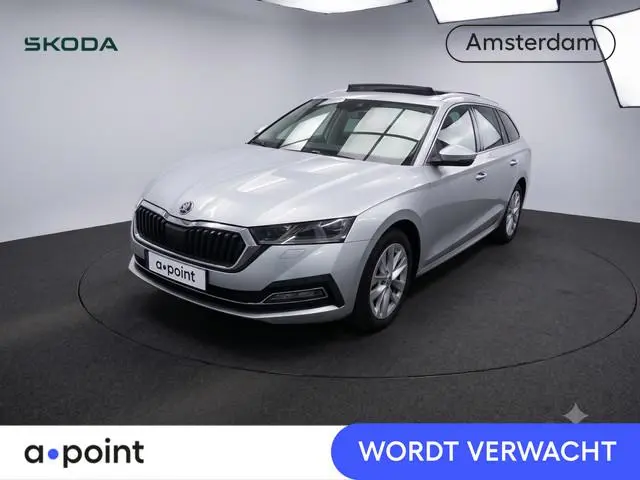Skoda Octavia Combi 1.0 TSI Business Edition Plus 110 pk | Navigatie | Panoramadak | Parkeersensoren...