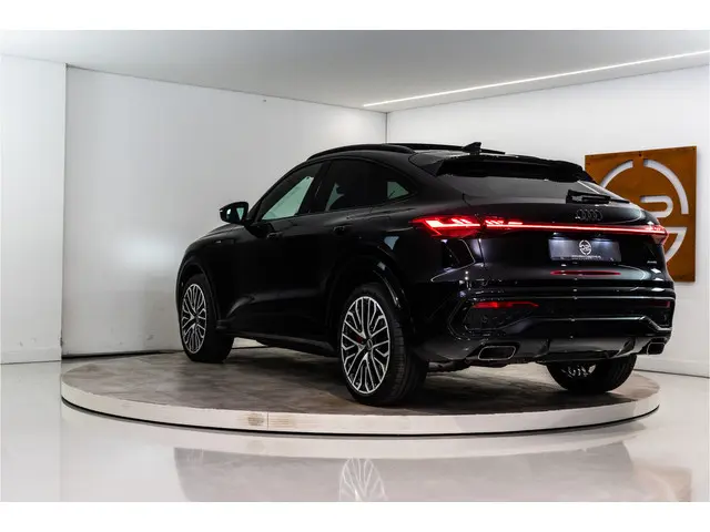 Audi Q5 Sportback e-hybrid 270KW Quattro S Edition 367PK | 2026 | B&O | Pano | Sfeer | Memory | 5 Ja...