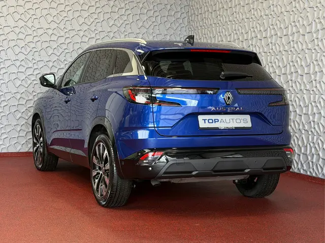Renault Austral 1.3 160PK PANORAMA 1800 KG TREKGEWICHT TECHNO ELEK.KLEP  ELEK.STOEL NAVI STOEL/STUUR...