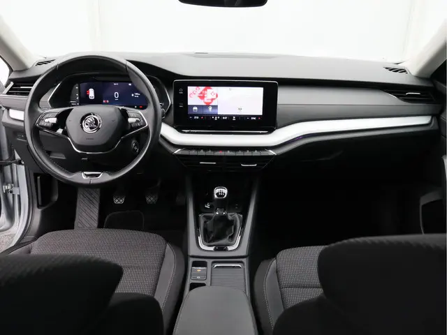 ŠKODA Octavia Combi 1.0 TSI Business Edition/ lage km/ zeer mooi!