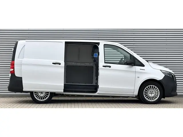Mercedes-Benz eVito eVito 112 L2 60 kWh Pro NIEUW Luxe uitvoering
