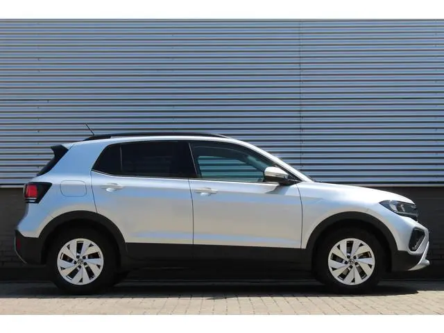 Volkswagen T-Cross 1.0 TSI Life Edition Automaat | Parkeersensoren | Adaptieve Cruise Control