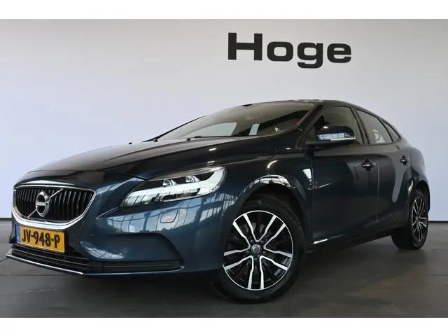 Volvo V40 2.0 T2 Momentum Nap Clima Cruise control Trekhaak Navigatie Stoelverwarming Goed onderhoud...