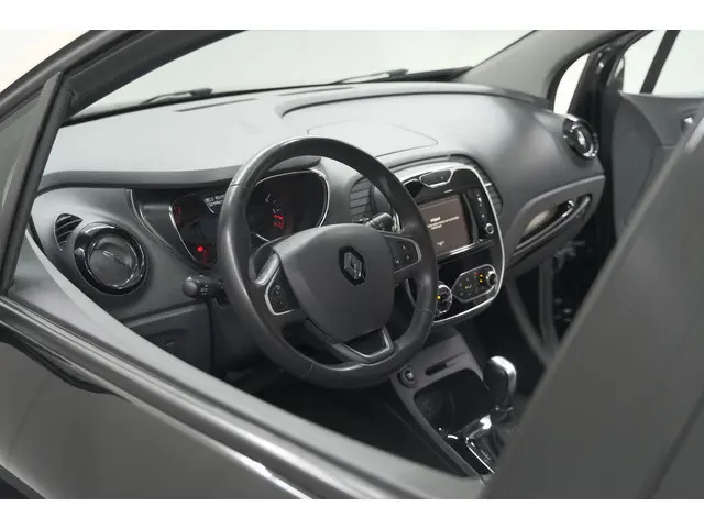 Renault Captur TCe 120 Xmod | Trekhaak | Camera | Navigatie | Parkeersensoren