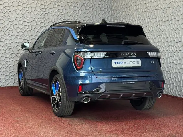 Lynk & Co 01 ✅1.5 261 PK NIEUWE AUTO OP = OP  ✅ 2025  / STOEL VERW. 1.5 261 PK ZWARTE HEMEL 360CAM...