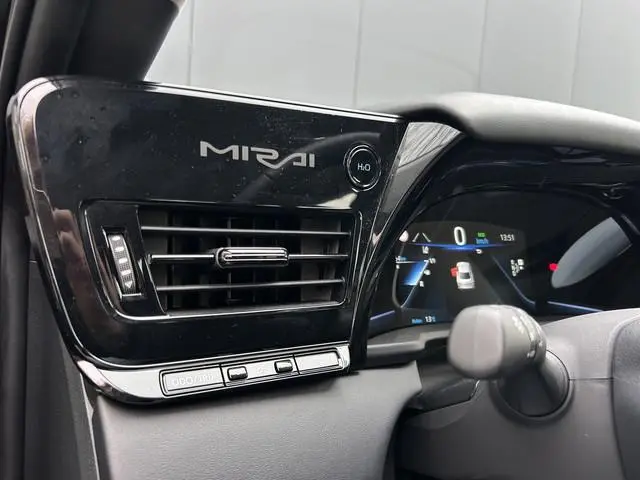Toyota Mirai