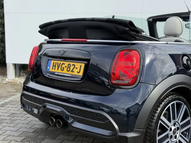 MINI Cooper S Cabrio