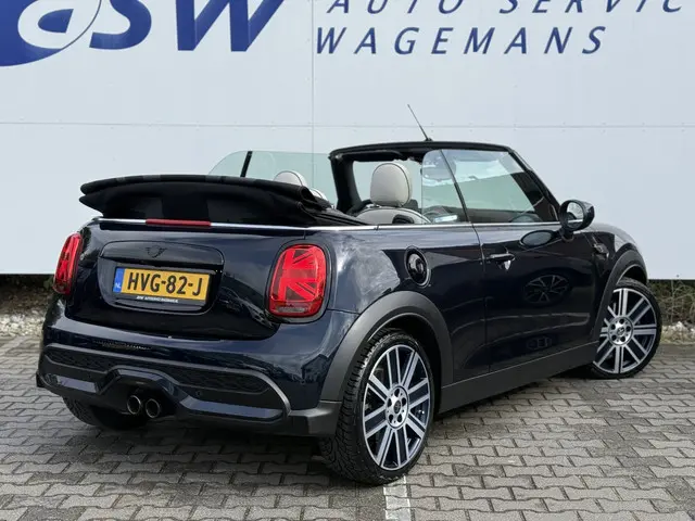 MINI Cooper S Cabrio