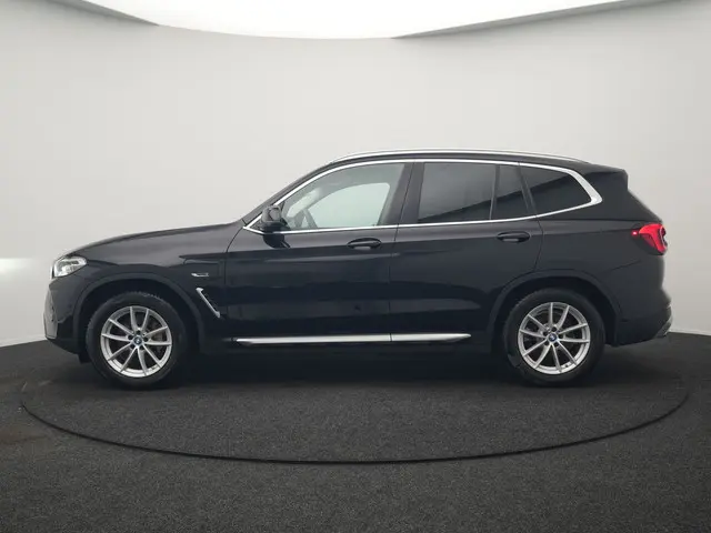 BMW X3 xDrive30e X Line FACELIFT Plug In Hybrid 293pk Dealer O.H. PHEV | 360 Camera | Sportstoelen V...