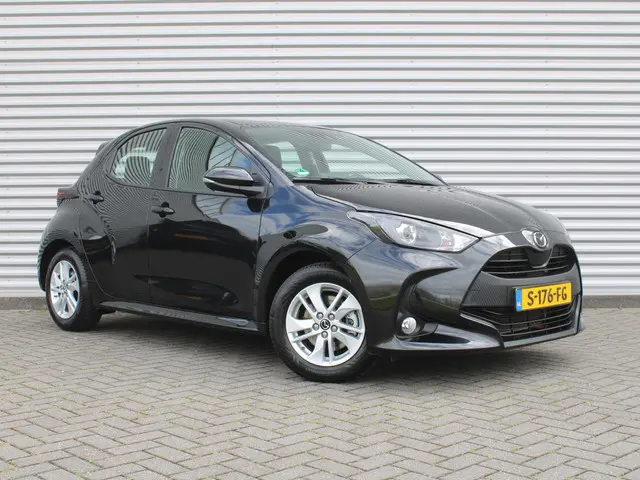 Mazda 2 Hybrid 1.5 Agile | Trekhaak | Stuur-/stoelverwarming | Camera | Cruise adapt. | Clima | Appl...