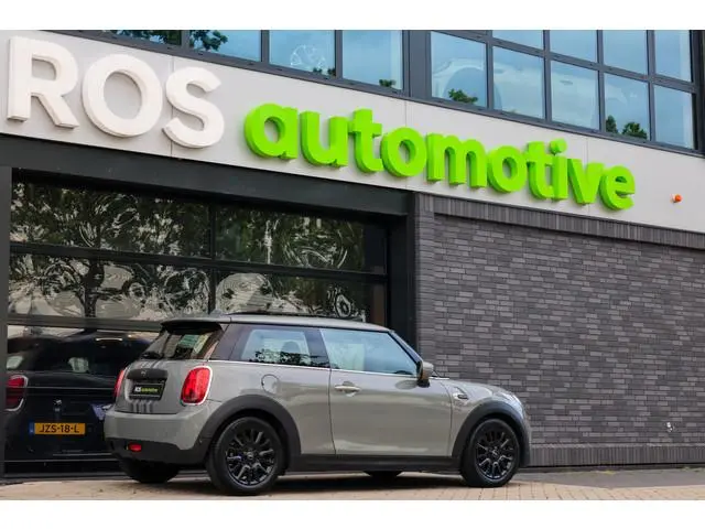 MINI 3-Deurs 1.5 One | PANO | CARPLAY | PDC | CRUISE |